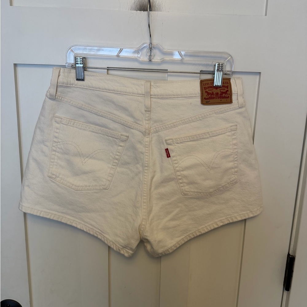 Levi’s 501 ORIGINAL HIGH RISE Jean SHORTS White Denim Button fly Size 32 Stretch - Picture 5 of 13